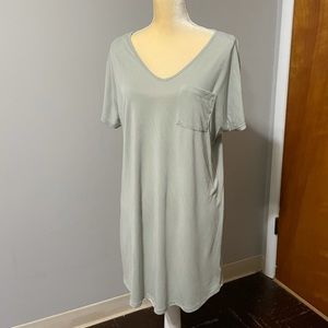 Light Sage Relax T-shirt Dress
